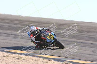 media/Nov-17-2024-CVMA (Sun) [[1fec520723]]/Race 11-Amateur Supersport Open/